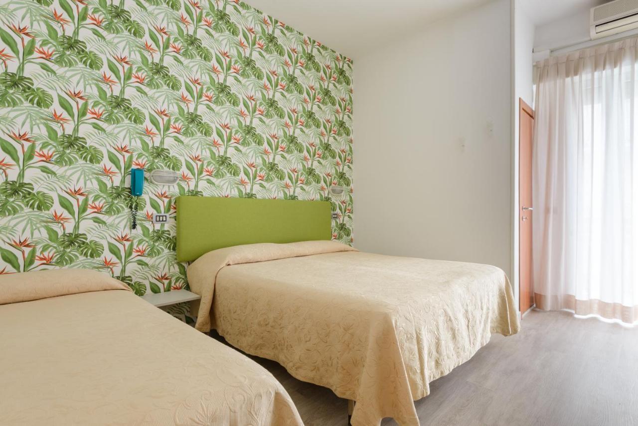 Hotel Clipper Cattolica Dış mekan fotoğraf