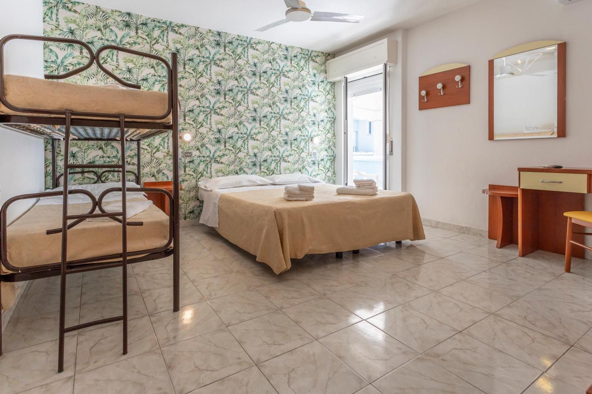 Hotel Clipper Cattolica Dış mekan fotoğraf