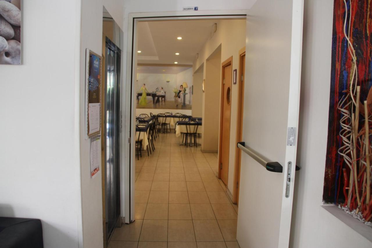 Hotel Clipper Cattolica Dış mekan fotoğraf